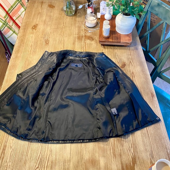 BLACK LEATHER JACKET BUTTERY SOFT COAT SLIM FIT JACKET SIZE MEDIUM ZIP UP - Picture 11 of 16